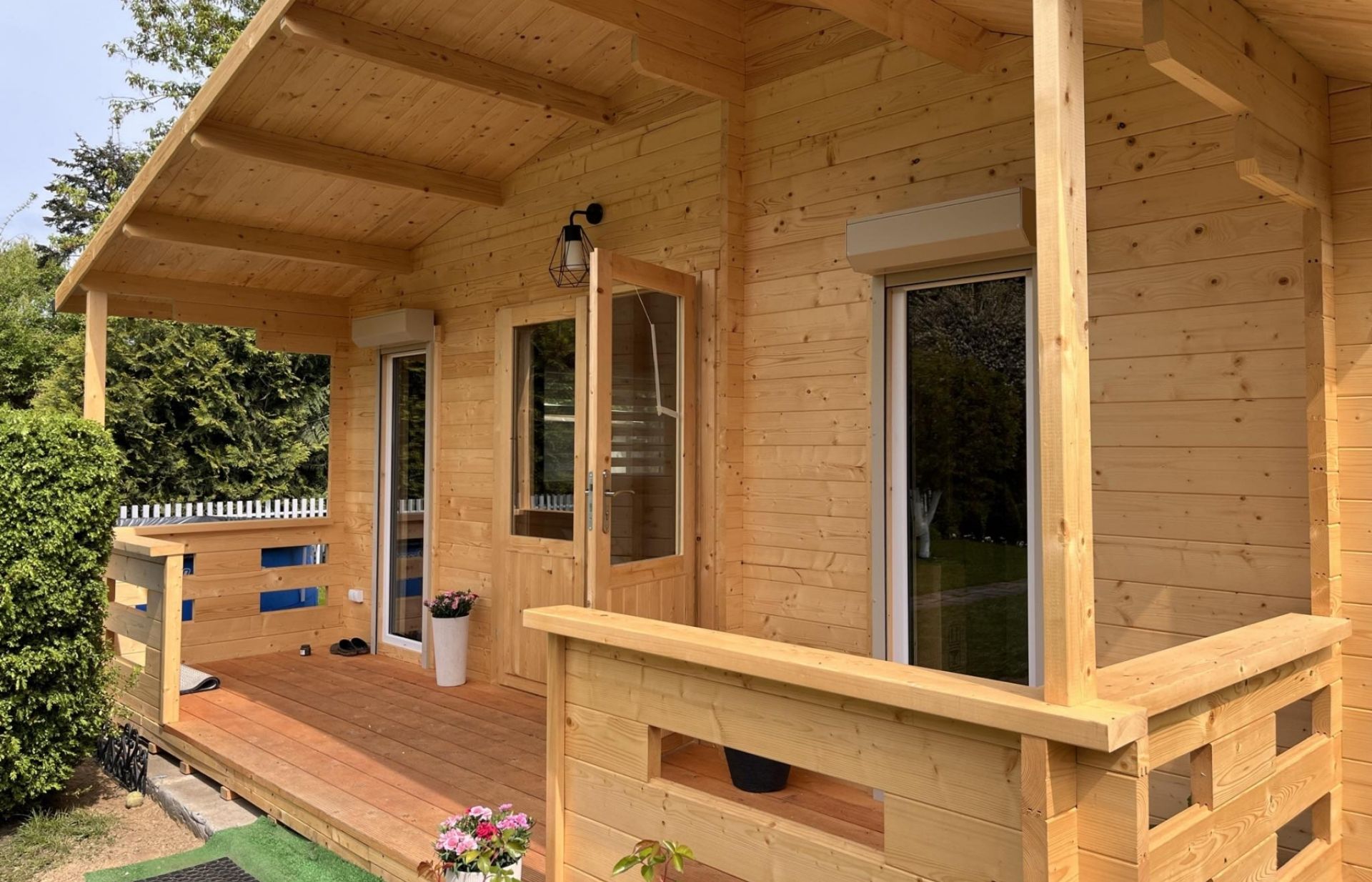 domek z tarasem zadaszonym na działkę ROD